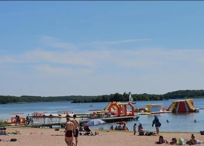 Semesterbostad Aux P'tits Cabris Lahayville